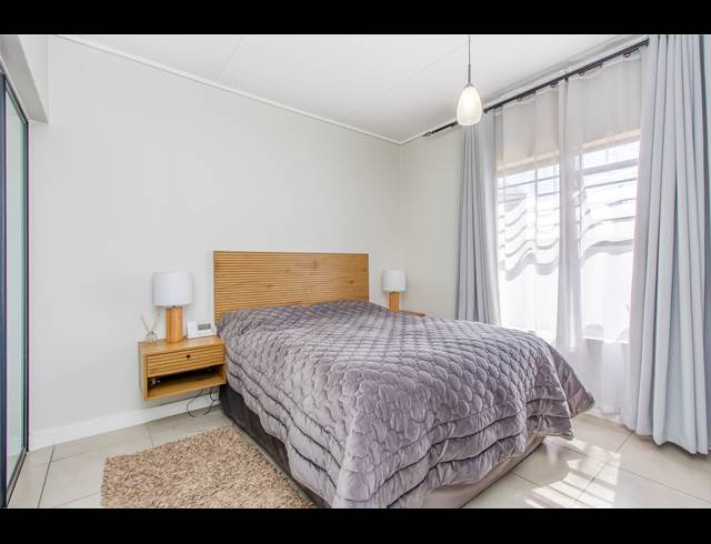 3 BEDROOM APARTMENT TO LET IN LINBRO PARK